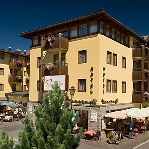 hotel-touring-livigno.it-lombardy.com/