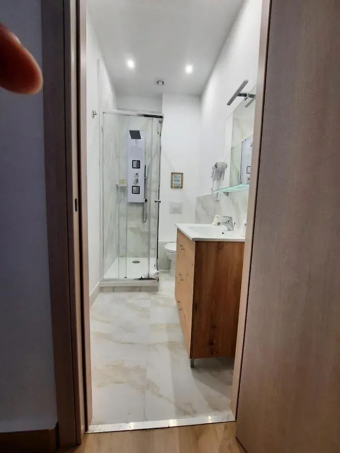 Le Camere Di Via Meccio Palermo Konukevi
