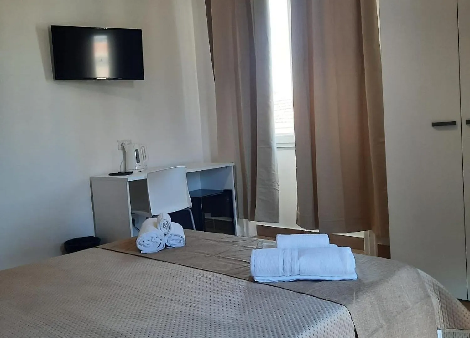 Guest house Le Camere Di Via Meccio Palermo