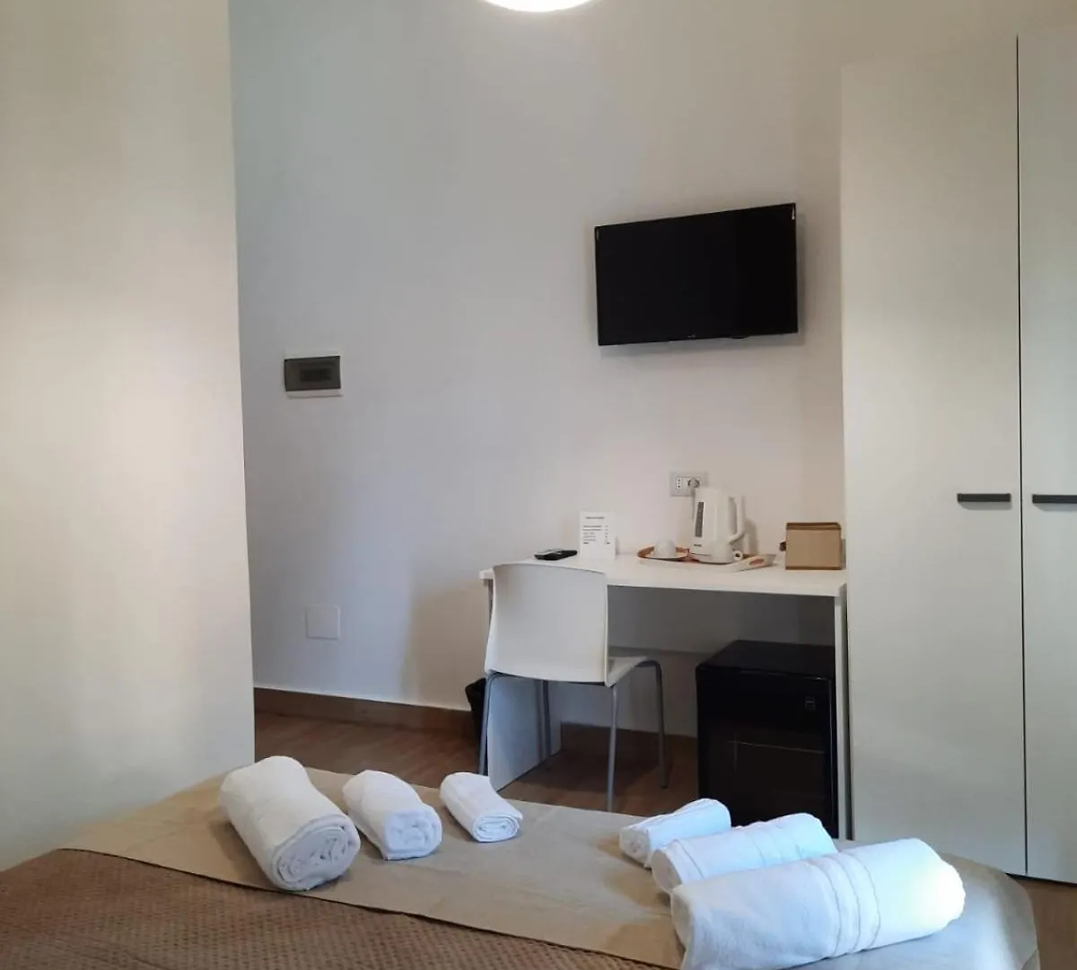 Le Camere Di Via Meccio Palermo