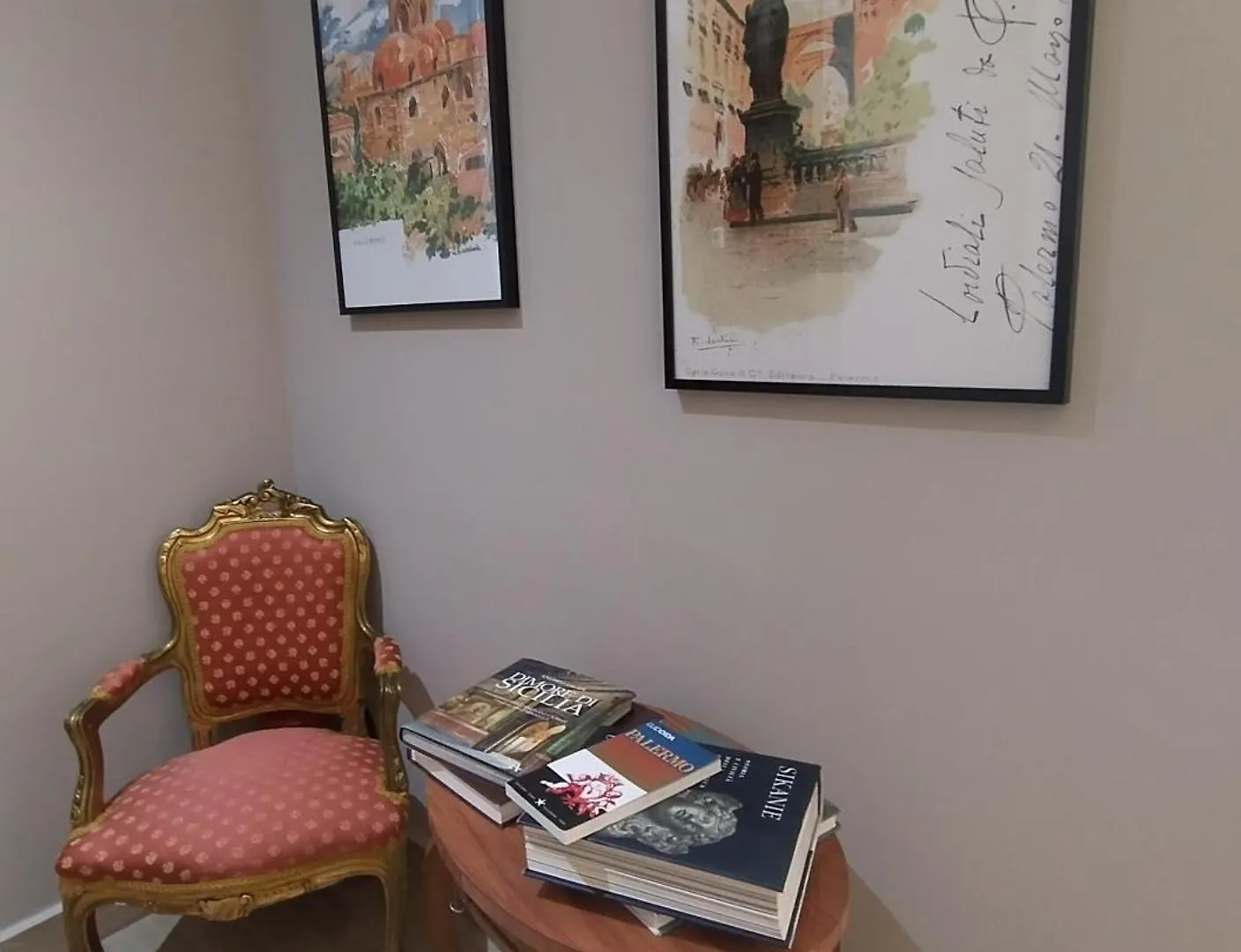 Guest house Le Camere Di Via Meccio Palermo Italy